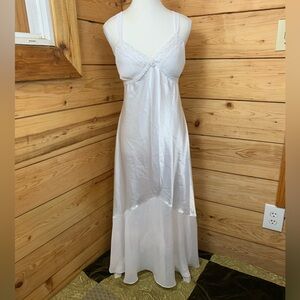 Ivy & Annabelle White Satin Chemise Lace Trim Gown Romantic Nightgown Large Sexy